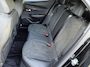 Peugeot e-2008 SUV EV GT 54kWh 156pk | Accu 97% | 406km WLTP Actieradius | Navigatie via draadloze Apple Carplay / Android Auto | Achteruitrijcamera | Leder/Alcantara | Stoel elektrisch+verwarmd+massage | Full Led koplampen | Parkeersensoren v+a | Keyless | Cruise Control | DAB+ radio | Donker getint glas | 17" lichtmetalen velgen |