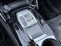 Peugeot e-2008 SUV EV GT 54kWh 156pk | Accu 97% | 406km WLTP Actieradius | Navigatie via draadloze Apple Carplay / Android Auto | Achteruitrijcamera | Leder/Alcantara | Stoel elektrisch+verwarmd+massage | Full Led koplampen | Parkeersensoren v+a | Keyless | Cruise Control | DAB+ radio | Donker getint glas | 17" lichtmetalen velgen |