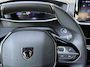 Peugeot e-2008 SUV EV GT 54kWh 156pk | Accu 97% | 406km WLTP Actieradius | Navigatie via draadloze Apple Carplay / Android Auto | Achteruitrijcamera | Leder/Alcantara | Stoel elektrisch+verwarmd+massage | Full Led koplampen | Parkeersensoren v+a | Keyless | Cruise Control | DAB+ radio | Donker getint glas | 17" lichtmetalen velgen |