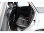 Ford Focus 1.8 Limited/ 18'' LMV/ Keyless-GO/ Voorruitverw./ Navi/ Clima/ LEDER/ Cruise/ Stoelverw./ Elek. pakket/ Bluetooht/ Armsteun/ Multi. LEDER. Stuur/ Mistl./ PDC/ Extra getint glas.