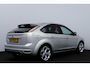 Ford Focus 1.8 Limited/ 18'' LMV/ Keyless-GO/ Voorruitverw./ Navi/ Clima/ LEDER/ Cruise/ Stoelverw./ Elek. pakket/ Bluetooht/ Armsteun/ Multi. LEDER. Stuur/ Mistl./ PDC/ Extra getint glas.