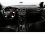 Ford Focus 1.8 Limited/ 18'' LMV/ Keyless-GO/ Voorruitverw./ Navi/ Clima/ LEDER/ Cruise/ Stoelverw./ Elek. pakket/ Bluetooht/ Armsteun/ Multi. LEDER. Stuur/ Mistl./ PDC/ Extra getint glas.