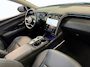Hyundai Tucson 1.6 T-GDI PHEV Premium Sky 4WD | 66km WLTP elektrisch | Navigatie | Adaptive cruise control | Trekhaak | Apple Carplay & Android Auto | Dode hoek detectie | Draadloze telefoonlader |