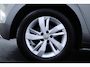 Volkswagen Polo 1.0 TSI Highline/ 15'' LMV/ Stoelverw./ Adaptive Cruise/ Apple + Android/ PDC V+A/ Airco/ Elek. pakket/ Isofix/ Bluetooth/ Multi. LEDER. Stuur/ Mistl./ Extra getint glas.