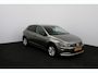 Volkswagen Polo 1.0 TSI Highline/ 15'' LMV/ Stoelverw./ Adaptive Cruise/ Apple + Android/ PDC V+A/ Airco/ Elek. pakket/ Isofix/ Bluetooth/ Multi. LEDER. Stuur/ Mistl./ Extra getint glas.