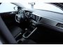 Volkswagen Polo 1.0 TSI Highline/ 15'' LMV/ Stoelverw./ Adaptive Cruise/ Apple + Android/ PDC V+A/ Airco/ Elek. pakket/ Isofix/ Bluetooth/ Multi. LEDER. Stuur/ Mistl./ Extra getint glas.