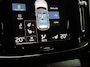 Volvo XC40 1.5 T5 Recharge R-Design | 1e EIGENAAR | NAVI | PANO | TREKHAAK | 360 CAMERA | STUUR-/STOELVERWARMING |