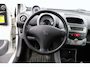 Peugeot 107 1.0-12V Millesim 200/ APK 10-2027!/ Airco/ C.V. Afstand/ Elek. Ramen/ Isofix/ Deelbare achterbank/ Radio-CD AUX/ Toerenteller/ Getint glas.