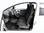 Peugeot 107 1.0-12V Millesim 200/ APK 10-2027!/ Airco/ C.V. Afstand/ Elek. Ramen/ Isofix/ Deelbare achterbank/ Radio-CD AUX/ Toerenteller/ Getint glas.