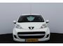 Peugeot 107 1.0-12V Millesim 200/ APK 10-2027!/ Airco/ C.V. Afstand/ Elek. Ramen/ Isofix/ Deelbare achterbank/ Radio-CD AUX/ Toerenteller/ Getint glas.