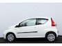 Peugeot 107 1.0-12V Millesim 200/ APK 10-2027!/ Airco/ C.V. Afstand/ Elek. Ramen/ Isofix/ Deelbare achterbank/ Radio-CD AUX/ Toerenteller/ Getint glas.