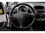 Peugeot 107 1.0-12V Millesim 200/ APK 10-2027!/ Airco/ C.V. Afstand/ Elek. Ramen/ Isofix/ Deelbare achterbank/ Radio-CD AUX/ Toerenteller/ Getint glas.