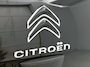 Citroën C1 Shine 1.0 e-VTi 72pk | Navigatie | Achteruitrijcamera | Climate Control | Bluetooth | Touchscreen | Radio/MP3 speler met stuurbediening | Donker getint glas | Zuinig en voordelig autorijden! | 15" lichtmetalen velgen |