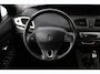 Renault Scenic 1.2 TCe Expression/ Dealer onderhouden!/ Trekhaak/ 16'' LMV/ Keyless/ Navi/ Clima/ Cruise/ Elek. pakket/ Isofix/ Bluetooth/ Armsteun/ Multi. LEDER. Stuur/ Mistl./ PDC/ LED Dagrijverl.