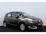 Renault Scenic 1.2 TCe Expression/ Dealer onderhouden!/ Trekhaak/ 16'' LMV/ Keyless/ Navi/ Clima/ Cruise/ Elek. pakket/ Isofix/ Bluetooth/ Armsteun/ Multi. LEDER. Stuur/ Mistl./ PDC/ LED Dagrijverl.