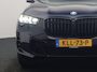BMW X5 xDrive50e High Executive PHEV 490pk Dealer O.H. | Panodak Sky Lounge | M Sport | Luchtvering | Head Up | 360 Camera | Harman / Kardon | Nappa Lederen Comfortstoelen Memory & Verwarmd | Carbon Schwarz | Apple Carplay | Keyless | Blis | 22"L Plug In Hybrid |