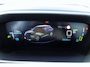 Peugeot e-2008 EV Allure 50 kWh I 85% SOH I Pano I Carplay I super netjes I Geurvrij I