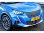 Peugeot e-2008 EV Allure 50 kWh I 85% SOH I Pano I Carplay I super netjes I Geurvrij I