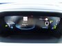 Peugeot e-2008 EV Allure 50 kWh I 85% SOH I Pano I Carplay I super netjes I Geurvrij I