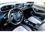 Peugeot e-2008 EV Allure 50 kWh I 85% SOH I Pano I Carplay I super netjes I Geurvrij I