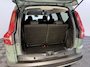 Dacia Jogger 140PK Hybrid Extreme 7p. Automaat | 7 Zitplaatsen | Camera | Parkeersensoren | Apple CarPlay/Android Auto | Digital Cockpit | Cruise Control | Lichtmetalen Velgen | Licht & Regen Sensor | Full LED |