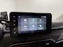 Dacia Jogger 140PK Hybrid Extreme 7p. Automaat | 7 Zitplaatsen | Camera | Parkeersensoren | Apple CarPlay/Android Auto | Digital Cockpit | Cruise Control | Lichtmetalen Velgen | Licht & Regen Sensor | Full LED |
