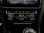 Volkswagen Golf 1.4 TSI Highline R-Line | Digital Cockpit | Panoramadak | Trekhaak | Zondag Open!
