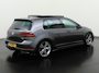 Volkswagen Golf 1.4 TSI Highline R-Line | Digital Cockpit | Panoramadak | Trekhaak | Zondag Open!