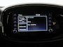 Toyota Aygo X 1.0 VVT-i MT first Two-Tone | Camera | Stoelverwarming | Apple/Android Carplay | Zondag Open!
