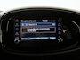 Toyota Aygo X 1.0 VVT-i MT first Two-Tone | Camera | Stoelverwarming | Apple/Android Carplay | Zondag Open!
