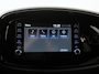 Toyota Aygo X 1.0 VVT-i MT first Two-Tone | Camera | Stoelverwarming | Apple/Android Carplay | Zondag Open!