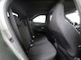 Toyota Aygo X 1.0 VVT-i MT first Two-Tone | Camera | Stoelverwarming | Apple/Android Carplay | Zondag Open!