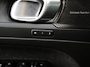 Volvo XC40 1.5 T4 Plug-in hybrid Ultimate Bright | Panoramadak | Harman/Kardon | Camera | Zondag Open!