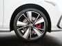 Volkswagen Golf 1.4 eHybrid GTE | Panoramadak | IQ.Light | Trekhaak | Zondag open!