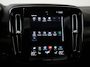 Volvo XC40 1.5 T5 Plug-in hybrid Ultimate Dark | Panoramadak | Trekhaak | Zondag Open!