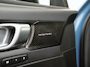 Volvo XC40 1.5 T5 Plug-in hybrid Ultimate Dark | Panoramadak | Trekhaak | Zondag Open!