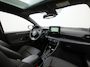 Toyota Yaris 1.5 Hybrid Executive | Panoramadak | Trekhaak | JBL Sound | Stuurverwarming | Zondag Open!