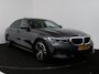 BMW 3-Serie 330e High Executive Shadow Line | Schuif/kanteldak | Head-up Display | Harman/Kardon | Lederen bekleding |