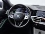 BMW 3-Serie 330e High Executive Shadow Line | Schuif/kanteldak | Head-up Display | Harman/Kardon | Lederen bekleding |