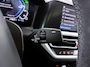 BMW 3-Serie 330e High Executive Shadow Line | Schuif/kanteldak | Head-up Display | Harman/Kardon | Lederen bekleding |