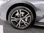 BMW 3-Serie 330e High Executive Shadow Line | Schuif/kanteldak | Head-up Display | Harman/Kardon | Lederen bekleding |