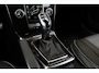Volvo V40 T2 Nordic+ - Automaat - Parkeerverwarming - LED-koplampen - Navigatie - Verwarmbare voorstoelen - Verwarmbare voorruit - Trekhaak afneembaar