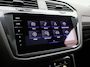 Volkswagen Tiguan Allspace 2.0 TSI 4Motion Highline 7p. | Automaat | Apple Carplay / Android Auto | Panoramadak | Head-up Display | Stoelverwarming / Stoelventilatie | Achteruitrijcamera | Parkeersensoren | Trekhaak |