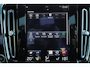 Volvo XC40 B4 R-Design - Intellisafe Assist/Surround - FULL-LED koplampen - Harman Kardon Audio - Verwarmbare voorstoelen - Verwarmbaar stuurwiel - Elektrisch bedienbare voorstoelen - Parkeersensoren v/a - Parkeercamera - Draadloos telefoonoplader - 19' LMV