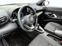 Toyota Yaris Cross 1.5 Hybrid Dynamic ACC | Clima | Dodehoek detectie | Stoel en Stuurverwarming | LMV |