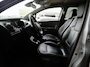 Renault Captur 0.9 TCe Xmod | Lederen bekleding | Stoelverwarming | Trekhaak | Keyless entry en start | Climate control | Navigatie | Extra getint glas | Regensensor