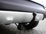 Renault Captur 0.9 TCe Xmod | Lederen bekleding | Stoelverwarming | Trekhaak | Keyless entry en start | Climate control | Navigatie | Extra getint glas | Regensensor