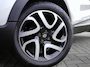 Renault Captur 0.9 TCe Xmod | Lederen bekleding | Stoelverwarming | Trekhaak | Keyless entry en start | Climate control | Navigatie | Extra getint glas | Regensensor