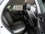 Renault Captur 0.9 TCe Xmod | Lederen bekleding | Stoelverwarming | Trekhaak | Keyless entry en start | Climate control | Navigatie | Extra getint glas | Regensensor
