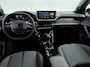 Peugeot 2008 100pk Allure | Digitale cockpit | Climate control | Parkeersensoren | Lichtmetalen velgen | Apple CarPlay/Android Auto |
